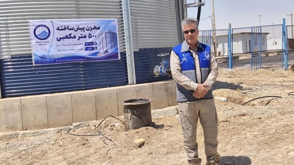 خدمات رسانی آبفای ایلام با ۹ تانکر آبرسان، به زائران اربعین در مرز مهران 