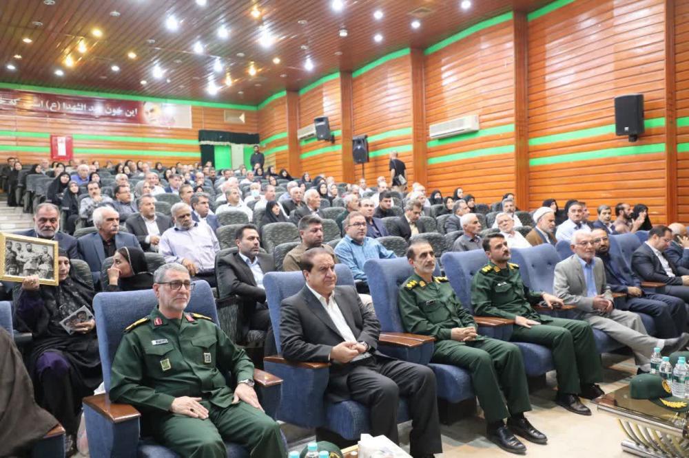 انقلاب اسلامی بنایی مستحکم بر شالوده ایثار آزادگان؛ دشمنان راهی به این دژ ندارند